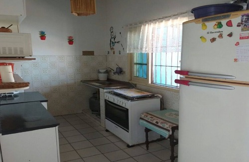 Boraceia House | House in Boracéia II w/Pool 3 Bedrooms w/2 Suites, Pool Table, 4Bathroom