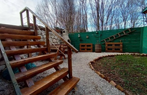 Donje Polje House | House in Cetinje. A quiet and peaceful place to rest. Near 2 national parks.