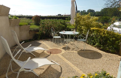 Saint-Jean-de-Liversay Cottage | House in the countryside between La Rochelle and Green Venice