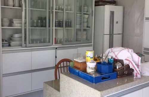 Catu de Abrantes House | House in front of the sea (Pe na Areia)