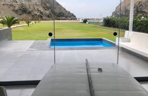 Asia House | House in front of the sea, with swimming pool, terrace, barbecue, Pet friendly!