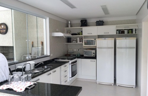 Vista Linda House | House in Gated Community HANGA ROA - North Coast