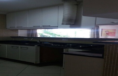 Vila Julia House | House in Guaruja Cond. upscale