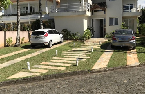 Vista Linda House | House in Hanga Roa condominium near the beach with complete leisure