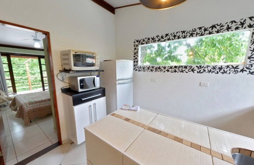 Portinho House | House in Ilhabela inside a hotel