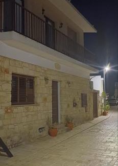 Kathikas House | House in Kathikas Village Square