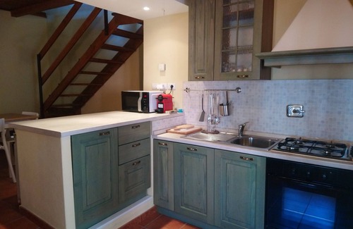 Mattarana House | House in Ligurian village in Val di Vara, near the sea of Levanto and Cinque Terre.