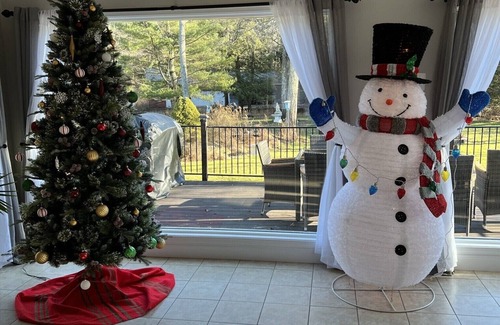 Mount Pocono House | House in Mt Pocono, hot tub, arcade, ski & golf near by.