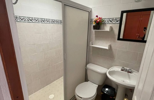 Tlaquepaque House | House in gated community, in Tlaquepaque. Next to Periferico Sur.
