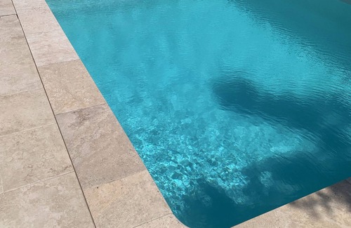 Route d'Arles House | House in Nimes, 10 minutes from downtown with swimming pool.