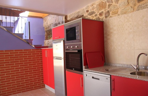 Bueu House | House in Pazo Gallego with sea and garden views