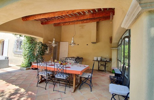 Peypin House | House in Provence