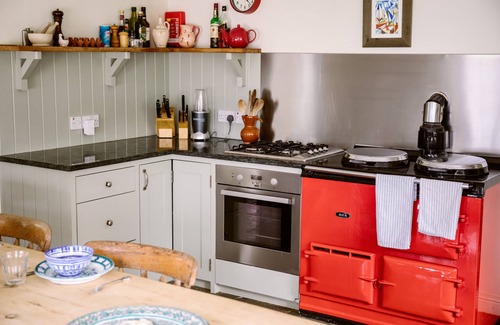 Rock House | House In Rock with Gardens, Parking, Close to Shops, Walk to Beach