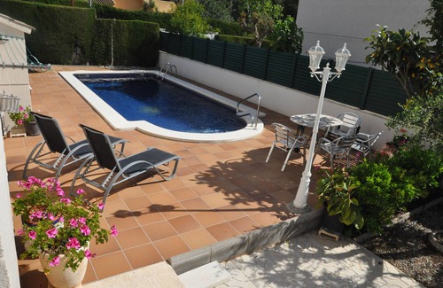 El Roc de Sant Gaieta House | House in Roda de Berà, with private pool and tennis court!