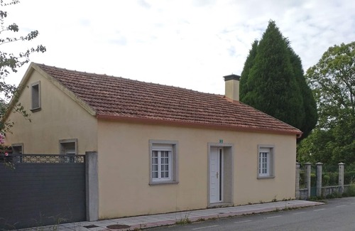 Bandeira House | House in rural environment. Peace of mind and clean air. In the center of Galicia