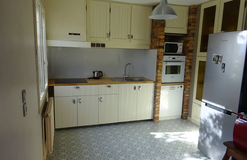 Senlis House | House in Senlis - Near Chantilly, Charles de Gaulle, Parc Astérix, Paris