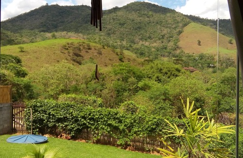 Sao Francisco Xavier Cottage | House in SFX with beautiful view and river in the backyard