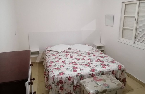 Centro House | House in the center of Caraguatatuba 4 bedrooms