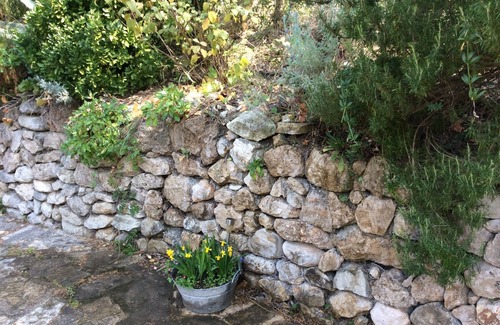 Vall de Gallinera House | House in the center of the old renovated village with garden and pool