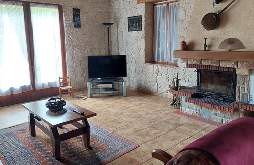 Asnans-Beauvoisin House | House in the heart of the Jura countryside