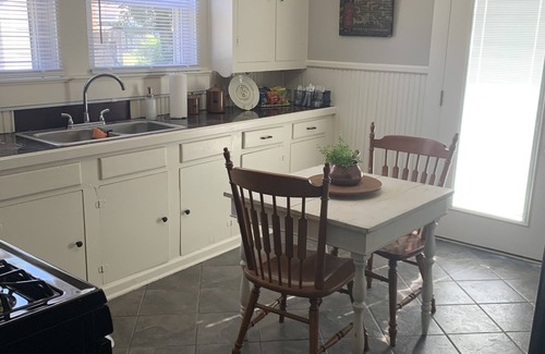 Thibodaux House | House in the Heart of Thibodaux (601)