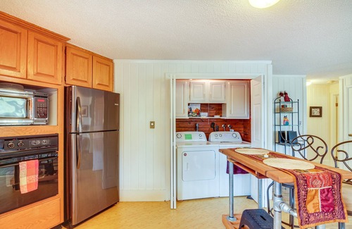Pagosa Springs Cottage | 'house in the Pines' Pagosa Springs Home w/Deck!