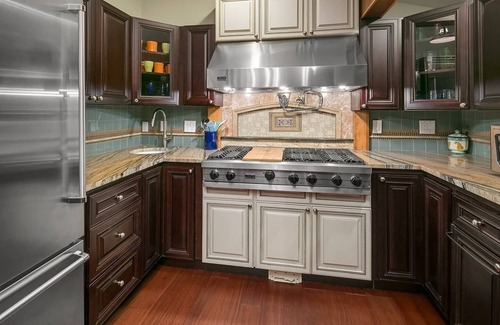 Issaquah House | House in the Woods [whole house]