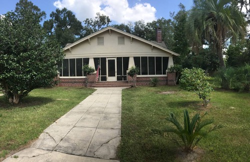 Chipley House | House in town, secluded backyard