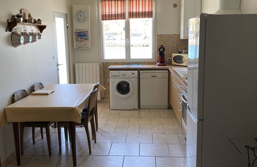 Sete Apartment | House in typical fisherman's quarter "La pointe-courte"