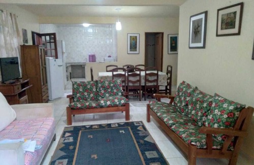 Pedreira House | House in Ubatuba, we accommodate 20 or more guests, ample space, easy access!