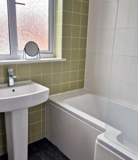 Bramcote House | House in Wollaton, Nottingham