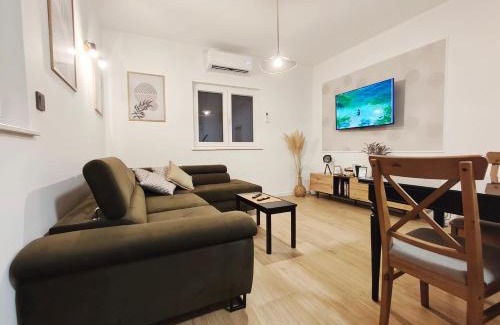 Pirovac House | House Inga