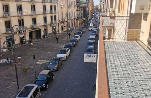 Santa Maria Capua Vetere Apartment | House of Aisha B&B, exclusive use apartment with free parking and wifi