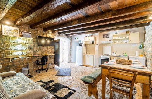 urinici House | House Kočan-Four Bedroom Villa with Terrace and Swimming Pool
