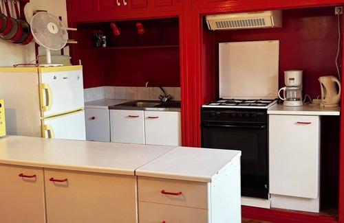 Oms House | House La Baixada