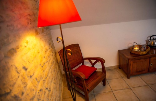Saint-Wambert-des-Trois-Vallees House | House "Le Pressoir" 3 bedrooms, 6 pers + access to swimming pool and SPA
