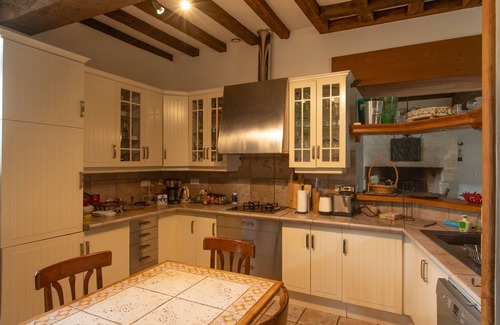 Pressac House | House-Luxury-Ensuite with Shower-Countryside view