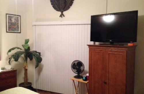 Port Richey House | House - Master Suite with Jacuzzi tub - next to a Preserve. Community Pool