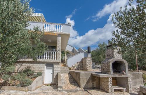 Banj House | House Motar