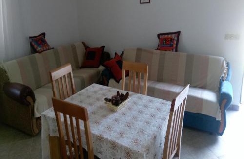 Vrhovine Apartment | House Nada