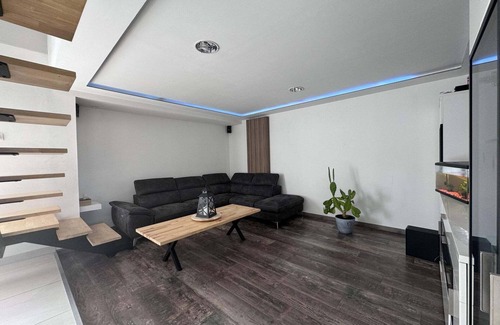 Saint-Mars-d'Outille House | House near Le Mans Circuit with Spa