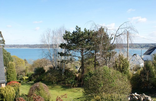 Perros-Guirec House | House near downtown and beaches