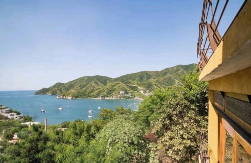 Taganga House | House near the beach with pool