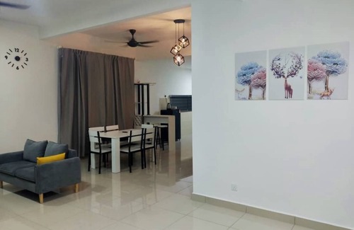 Bandar Penawar House | house near to beachs