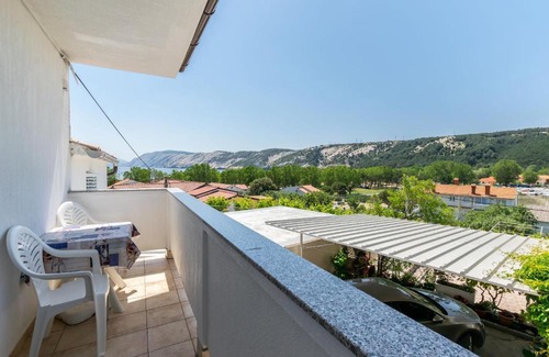 Lopar House | House Nenad