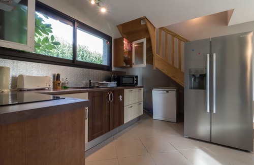 Cierp-Gaud House | House of 100 m2 on a 2500 m2 fenced