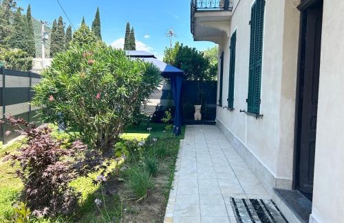 Isolabona Apartment | House of artist