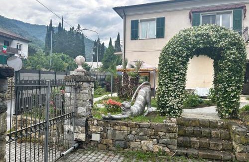 Isolabona Apartment | House of artist
