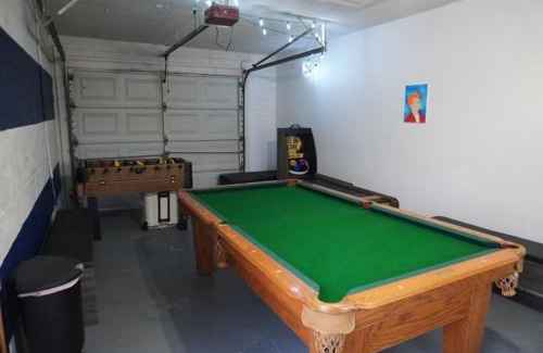 Casselberry House | House of Blues-3 Bedrooms+GameRoom