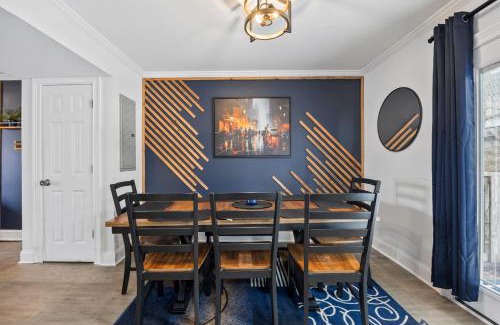 Smyrna Apartment | House of Blues Theme 2BR 2BA Game Area WD